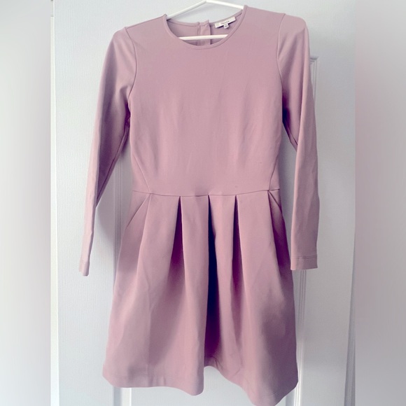 Aritzia Talula Dress - Size 4, lilac - Picture 1 of 2